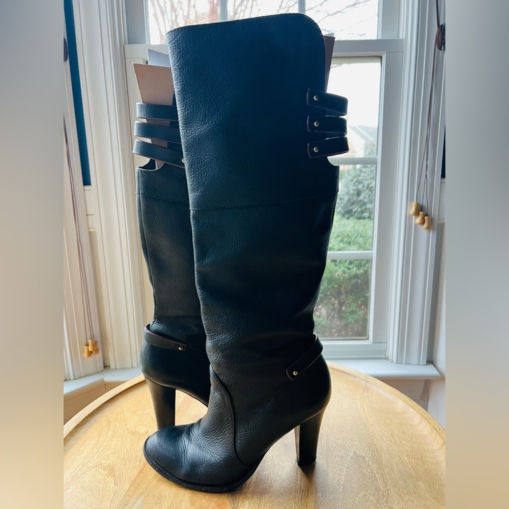 Cynthia Vincent Designer leather strap detail | heeled Knee-High Boots Sz 8.5